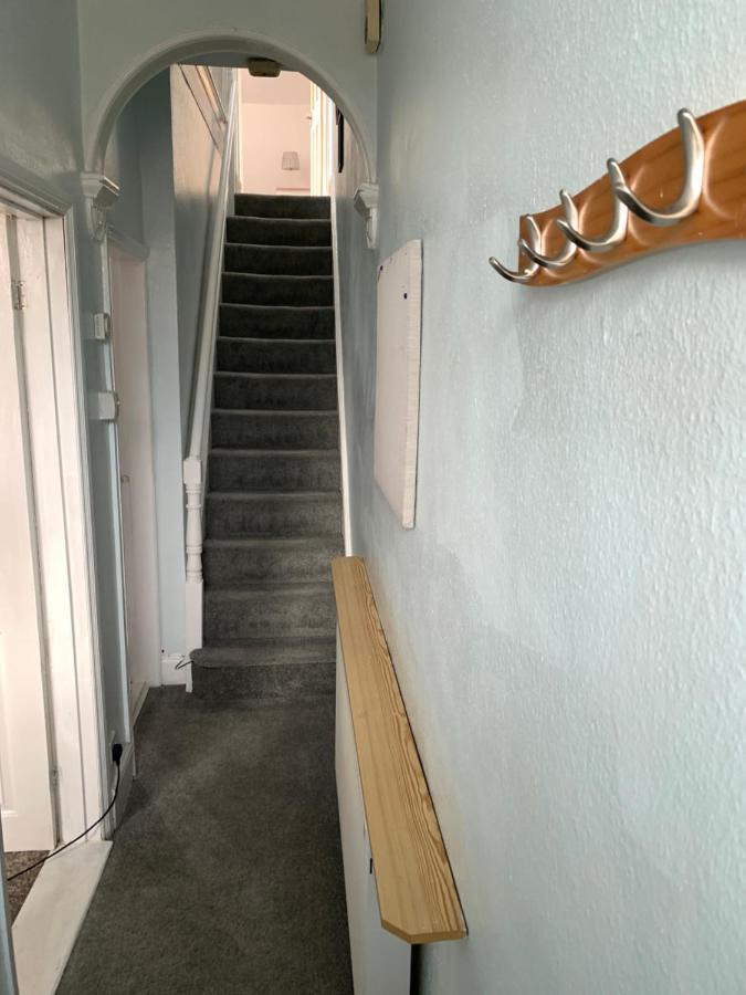 Lovely City Town House With Free Parking Sleeps 2 To 6 Guests York Dış mekan fotoğraf