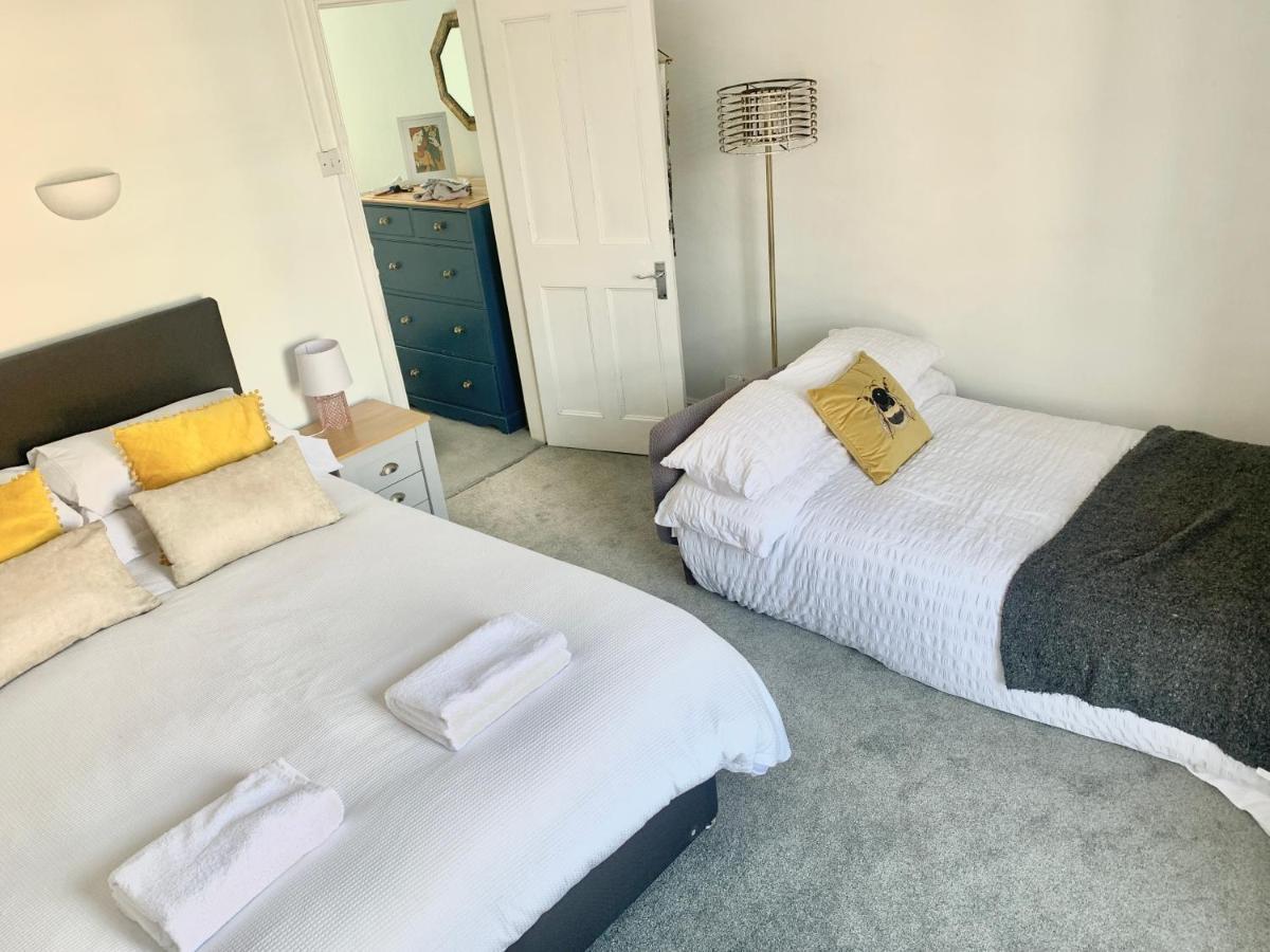 Lovely City Town House With Free Parking Sleeps 2 To 6 Guests York Dış mekan fotoğraf