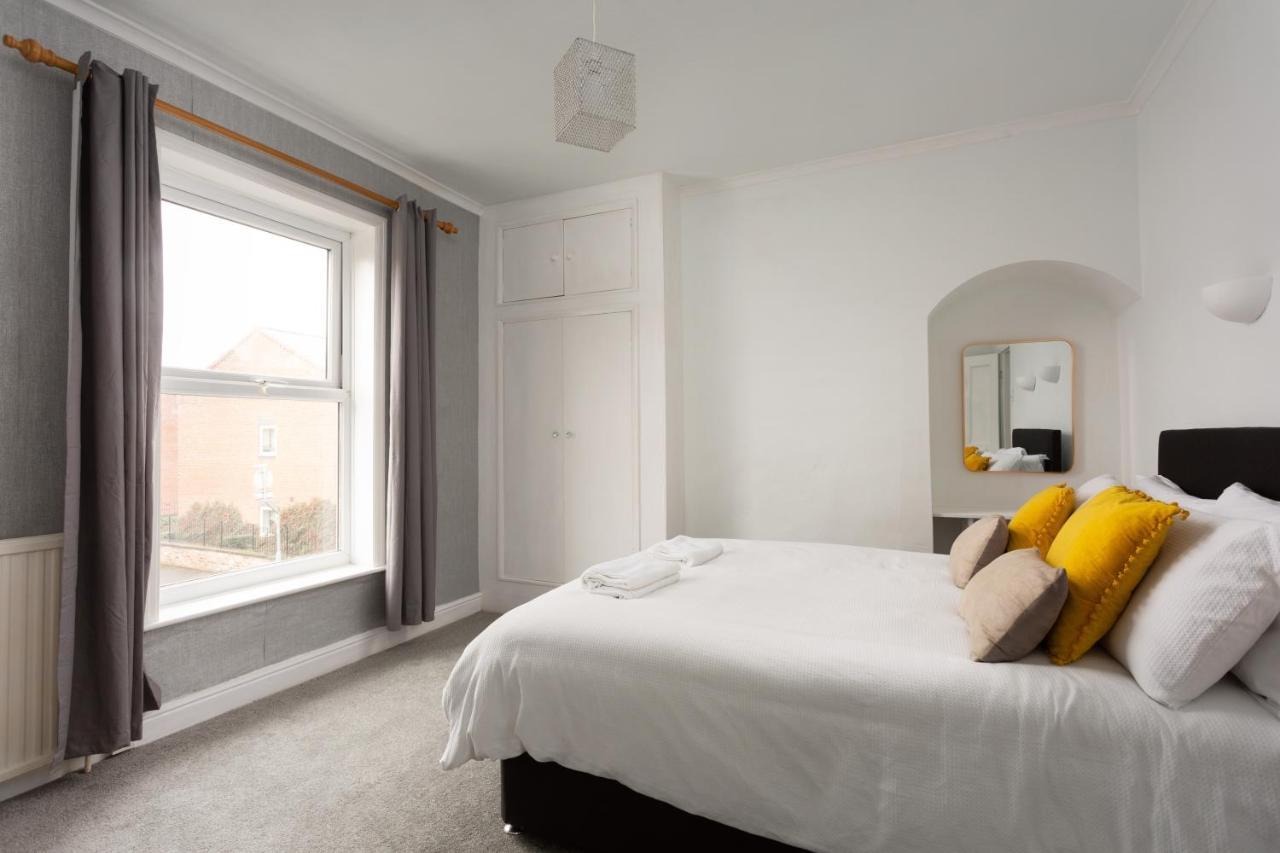 Lovely City Town House With Free Parking Sleeps 2 To 6 Guests York Dış mekan fotoğraf