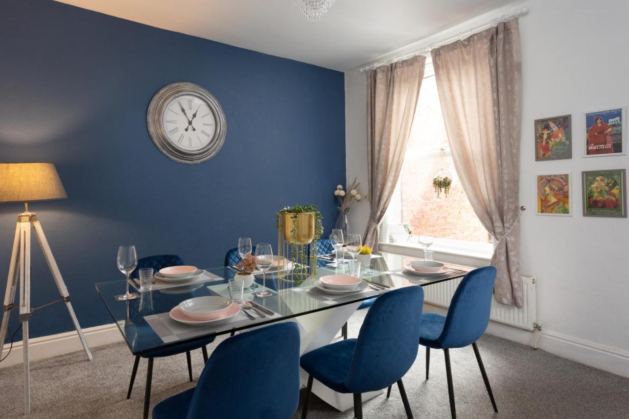 Lovely City Town House With Free Parking Sleeps 2 To 6 Guests York Dış mekan fotoğraf